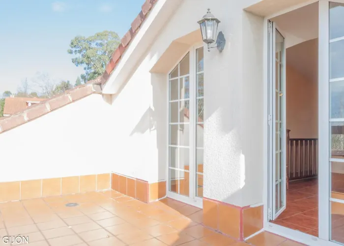 Villa AVG Estanco 252 Gijón