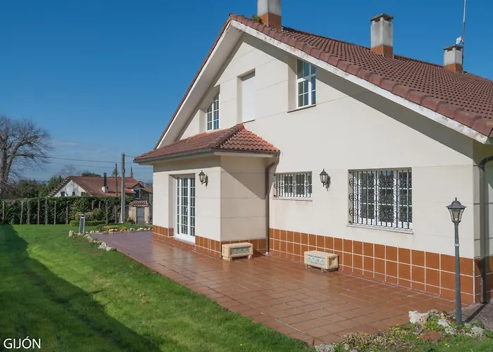 Villa AVG Estanco 252 Gijón